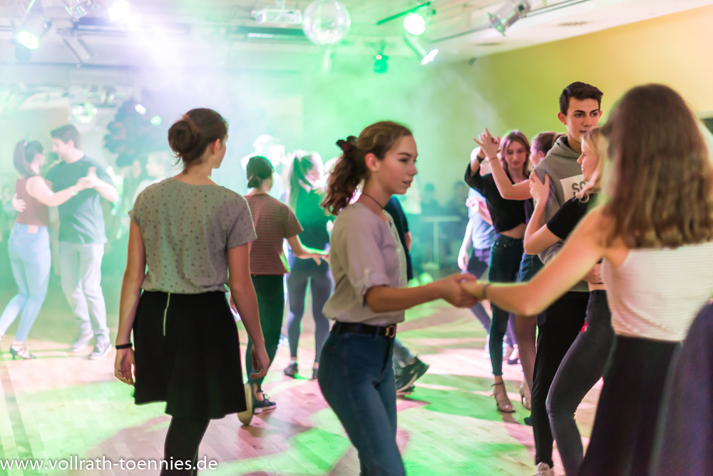 2019 12 07 Tanzparty Jugend 0735